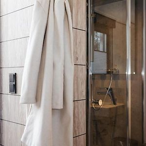 Private Bathroom Single Room